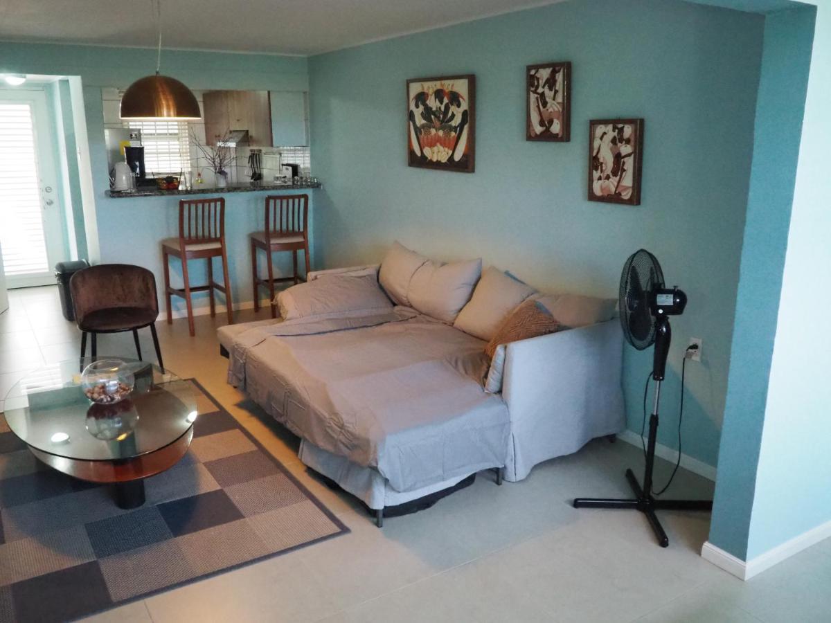 Kas Di Bami A-186 Op Seru Coral Resort - Ruim Appartement Met Groot Zwembad En Tropische Tuin 威廉斯塔德 外观 照片
